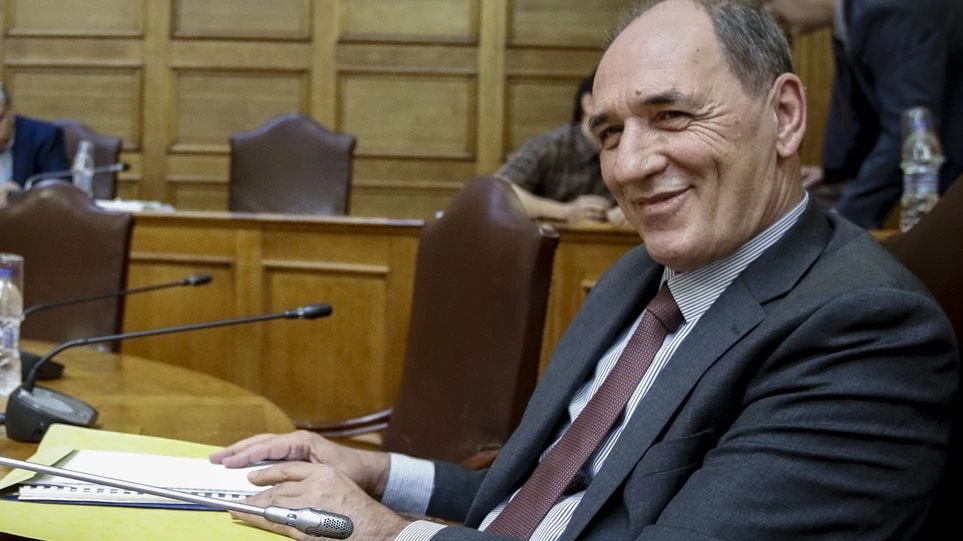 Παραδοχή ανικανότητας – Σταθάκης: Δεν μπορούμε να κάνουμε κάτι για την υψηλή φορολογία στα καύσιμα